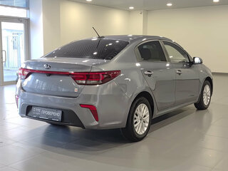 2019 Kia Rio IV, серый, 1285000 рублей, вид 5