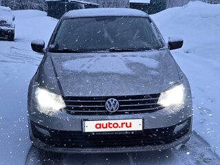2019 Volkswagen Polo V Рестайлинг, серебристый, 1170000 рублей, вид 2