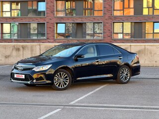 2016 Toyota Camry VII (XV50) Рестайлинг, чёрный, 2160000 рублей, вид 2