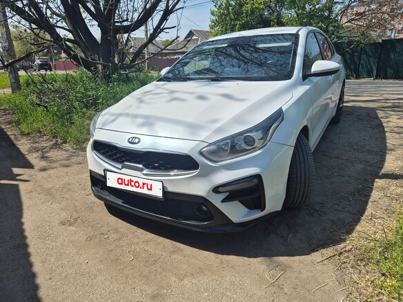 2020 Kia Cerato IV, белый, 1670000 рублей