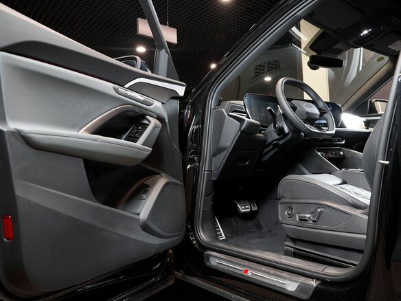 2026 Audi Q5 L III (GU), чёрный - вид 9