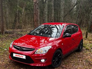 2010 Hyundai i30 I Рестайлинг, красный, 600000 рублей, вид 2