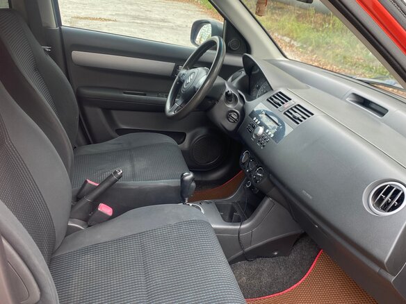 2007 Suzuki Swift AMT III, красный, 555000 рублей - вид 8