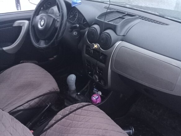 2010 Renault Logan I Рестайлинг, чёрный, 300000 рублей - вид 7