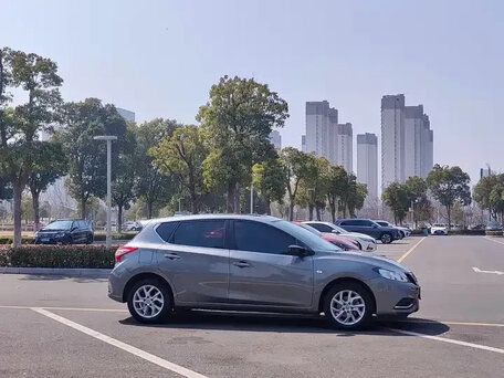 2023 Nissan Tiida II (China Market), серый, 1320000 рублей, вид 4