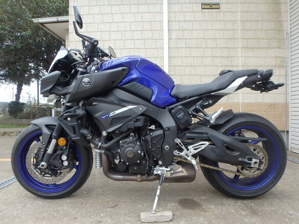 2017 Yamaha MT-10, синий, 1280000 рублей - вид 8
