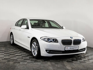2012 BMW 5 серии 520i VI (F10/F11/F07), белый, 1949000 рублей, вид 3