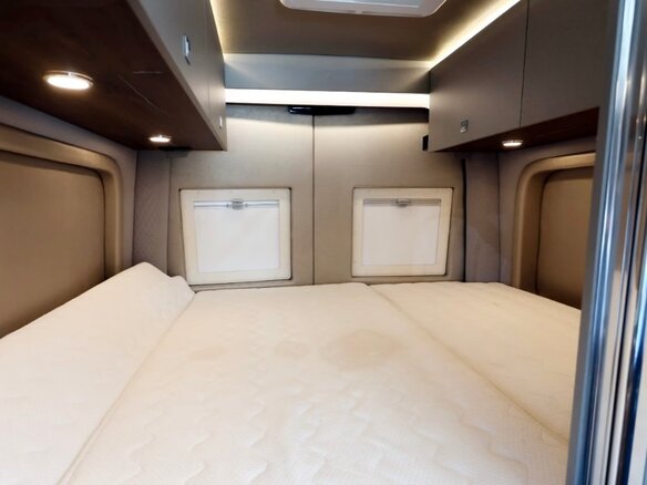 2023 Mercedes-Benz Sprinter, серебристый, 9800000 рублей - вид 13