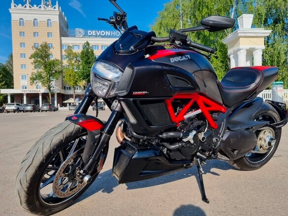 2014 Ducati Diavel Carbon, красный, 1150000 рублей - вид 8