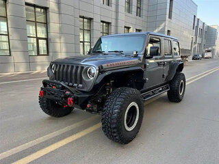 2022 Jeep Wrangler IV (JL), чёрный, 6839000 рублей, вид 2