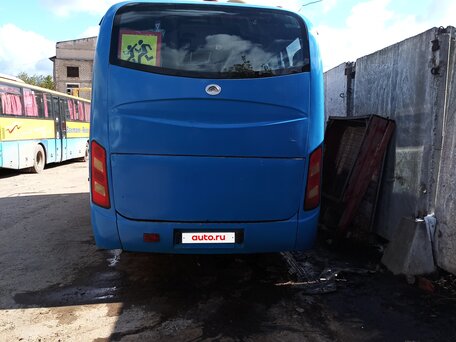 2008 Yutong ZK6737D, голубой, 850000 рублей, вид 4