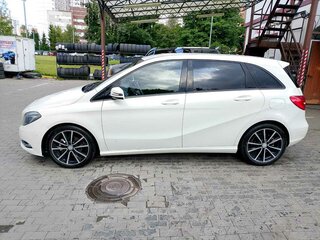 2013 Mercedes-Benz B-Класс 200 II (W246), белый, 989989 рублей, вид 5