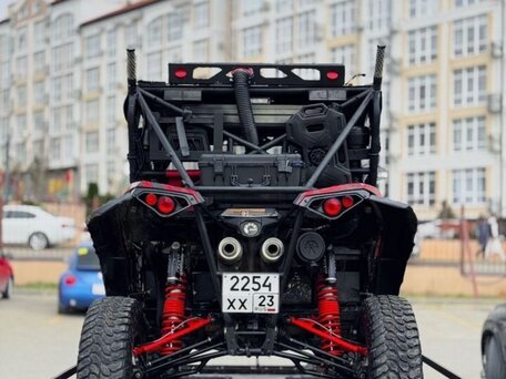 2014 BRP Can-Am Maverick X RS DPS, красный, 1400000 рублей, вид 4