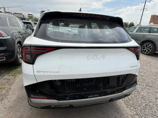 2026 Kia Sportage V Рестайлинг, белый, 3690000 рублей, вид 3