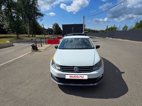 2019 Volkswagen Polo V Рестайлинг, белый, 590000 рублей, вид 1