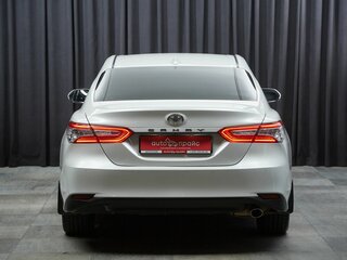 2021 Toyota Camry VIII (XV70) Рестайлинг, белый, 3150000 рублей, вид 5