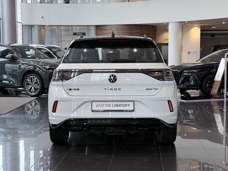 2026 Volkswagen T-Roc I (China Market) Рестайлинг, белый, 3430000 рублей, вид 5