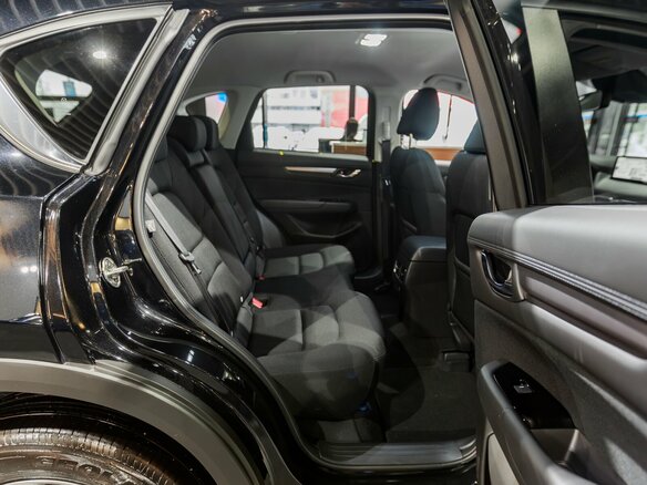 2026 Mazda CX-5 II Рестайлинг, чёрный, 3800000 рублей - вид 11