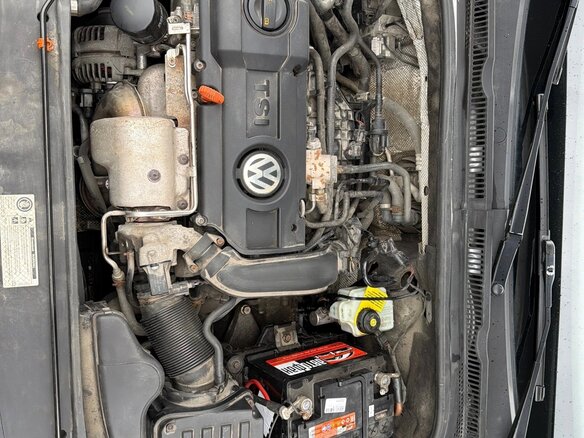2013 Volkswagen Jetta VI, серебристый, 880000 рублей - вид 19