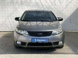 2012 Kia Cerato 6-speed II, серебристый, 820000 рублей, вид 2