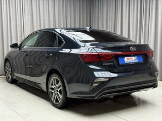 2020 Kia Cerato IV, синий, 1779000 рублей, вид 5