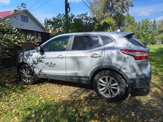 2017 Nissan Qashqai II, серебристый, 900000 рублей, вид 1