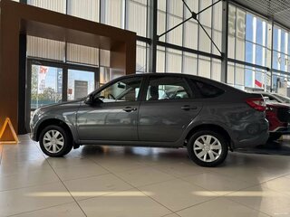 2025 Lada (ВАЗ) Granta I Рестайлинг, серый, 1097000 рублей, вид 4