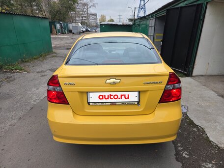 2008 Chevrolet Aveo I Рестайлинг, жёлтый, 650000 рублей, вид 5