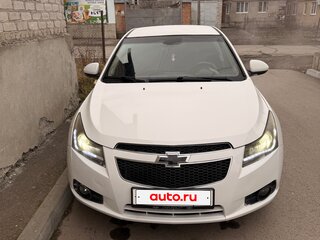 2012 Chevrolet Cruze I Рестайлинг, белый, 800000 рублей, вид 1
