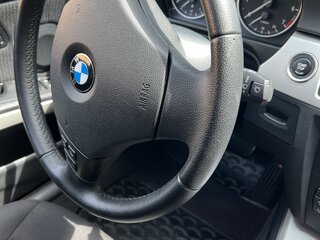 2009 BMW 3 серии 318i V (E90/E91/E92/E93) Рестайлинг, серый, 1030000 рублей, вид 3