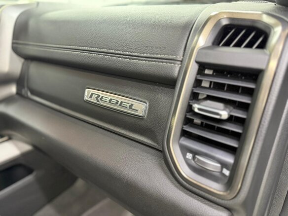 2023 Ram 1500 Crew Cab V, белый, 7700000 рублей - вид 29