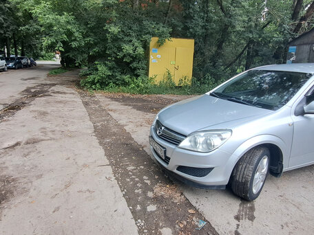 2013 Opel Astra H Рестайлинг, серебристый, вид 1