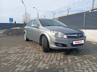 2011 Opel Astra H Рестайлинг, серый, 445000 рублей, вид 1