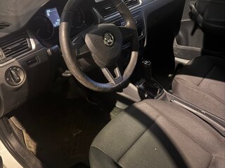 2018 Skoda Rapid I Рестайлинг, белый, 880000 рублей, вид 5