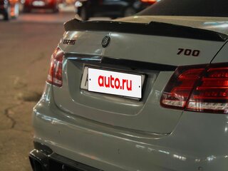 2009 Mercedes-Benz E-Класс 500 IV (W212, S212, C207), белый, 3600000 рублей, вид 4