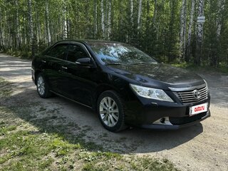 2014 Toyota Camry VII (XV50), чёрный, 1400000 рублей, вид 5