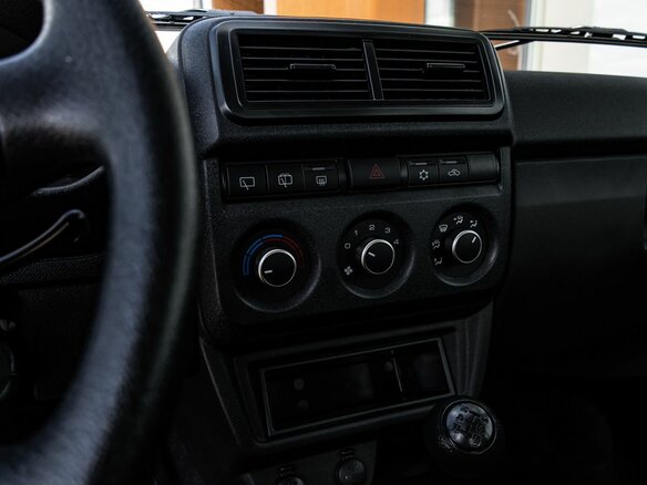 2026 Lada (ВАЗ) Niva Legend I, чёрный, 1239000 рублей - вид 16