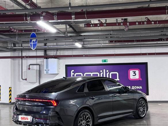 2020 Kia K5 III, серый, 2350000 рублей - вид 6