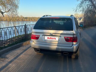 2001 BMW X5 4.4i I (E53), серебристый, 650000 рублей, вид 3