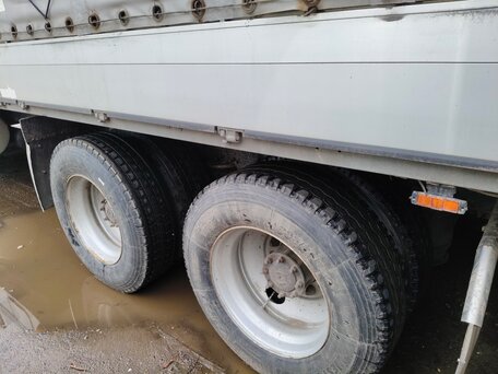 2003 Freightliner Columbia, белый, 2700000 рублей, вид 2