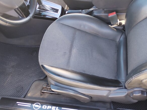 2008 Opel Astra GTC H Рестайлинг, серый, 475000 рублей - вид 9