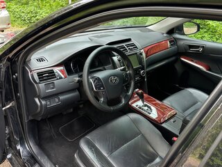 2014 Toyota Camry VII (XV50), чёрный, 1600000 рублей, вид 5