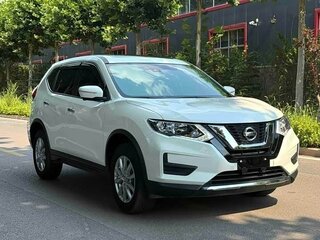 2022 Nissan X-Trail III Рестайлинг, белый, 1890002 рублей, вид 3