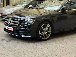 2019 Mercedes-Benz E-Класс 200 V (W213, S213, C238), чёрный, 2850000 рублей, вид 5