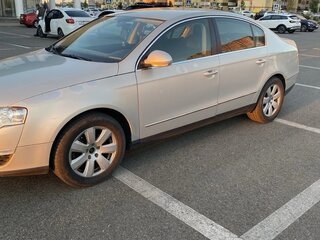2010 Volkswagen Passat B6, серебристый, 590000 рублей, вид 5