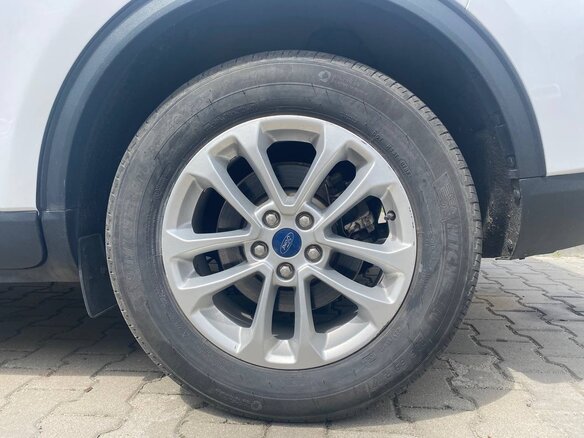 2020 Ford Escape IV, белый, 1500000 рублей - вид 25