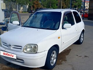 2001 Nissan March II (K11), белый, 225000 рублей, вид 1