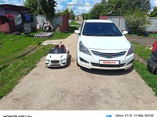 2015 Hyundai Solaris I Рестайлинг, белый, 895000 рублей, вид 3