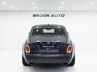 2024 Rolls-Royce Phantom Extended VIII Рестайлинг (Series II), серый, 65990000 рублей, вид 5