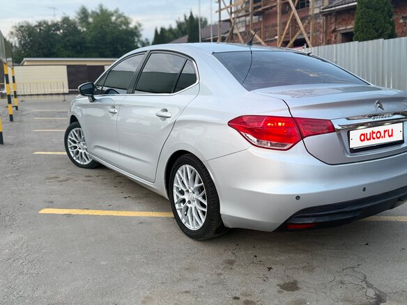 2013 Citroen C4 II, серебристый, 570000 рублей - вид 3